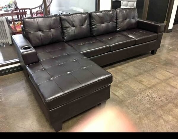 Beautiful 4 Seater Sectional leather Sofa Set - Image 2